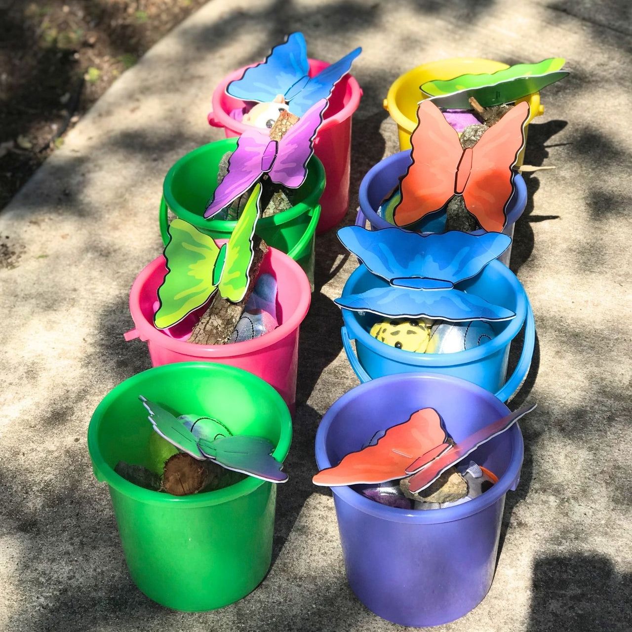 Sand pails for carnival prizes