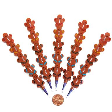 gingerbread-stackable-crayons.jpg